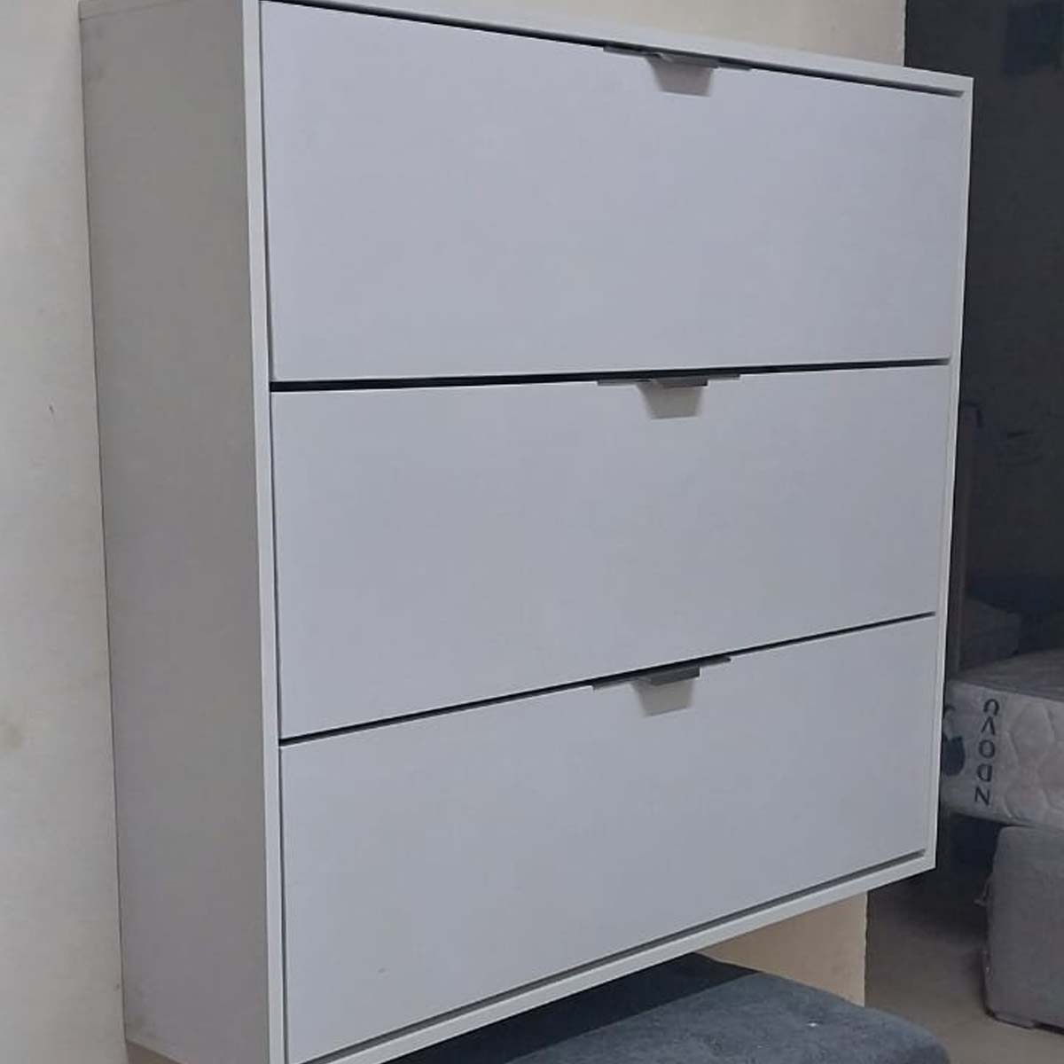 24‑Pair Bucket Flip Shoe Rack – With Decor, No Drawers 24‑Pair Bucket Flip Shoe Rack – With Decor, No Drawers